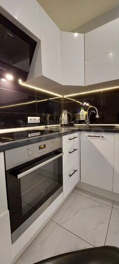 1-к. квартира, 42 м², 9/17 эт.