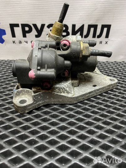 Клапан горного тормоза Volvo FH4 21991157