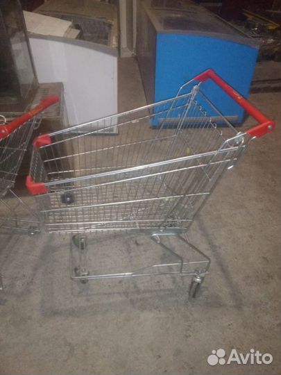 Тележка покупательская