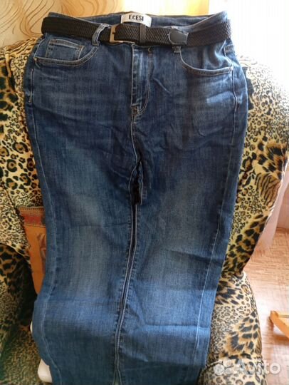 Джинсы