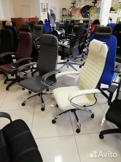 Офисное кресло метта Комплект 6.1