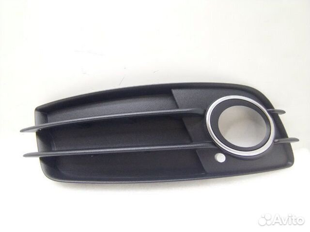 Решетка в бампер передняя левая Audi A4 B8