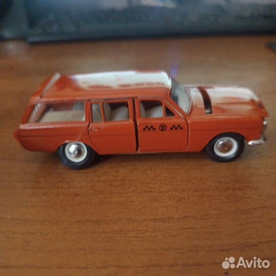 Такси Волга газ 24 02 1:43 требуется ремонт редкая