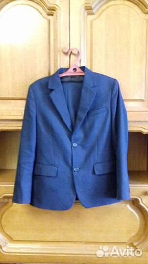 Костюм школьный