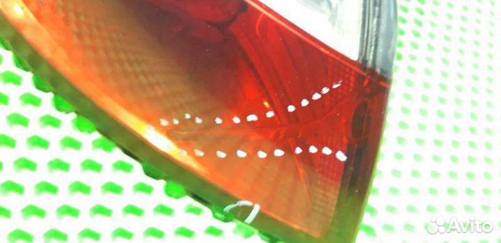 Фонарь задний левый в крыло Renault Megane 3