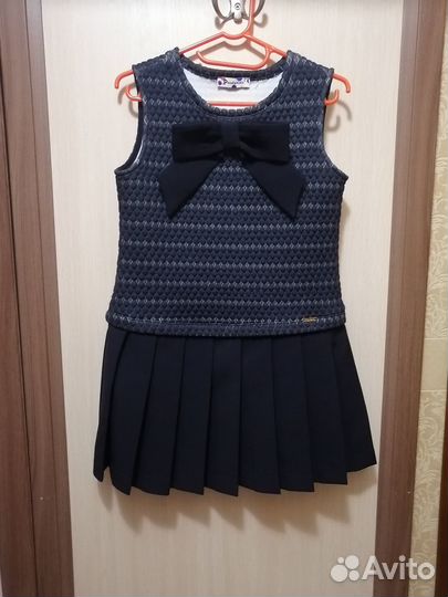 Оригинальный школьный сарафан