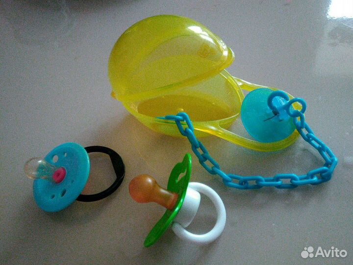 Соски, контейнер, держатель