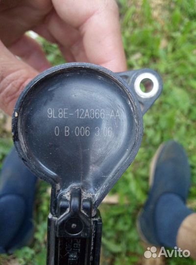 Катушка зажигания Ford Maverick, Escape, Tribute