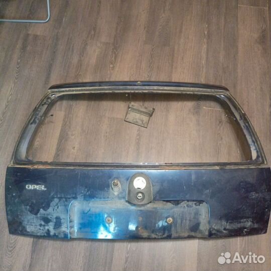 Крышка багажника опель вита 1993-2000