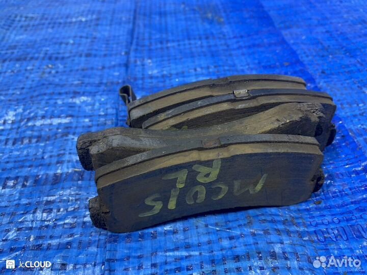 Тормозные колодки на toyota harrier MCU15 1mzfe