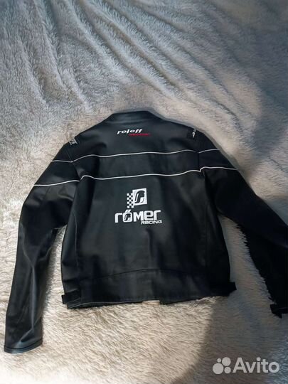 Мотокуртка