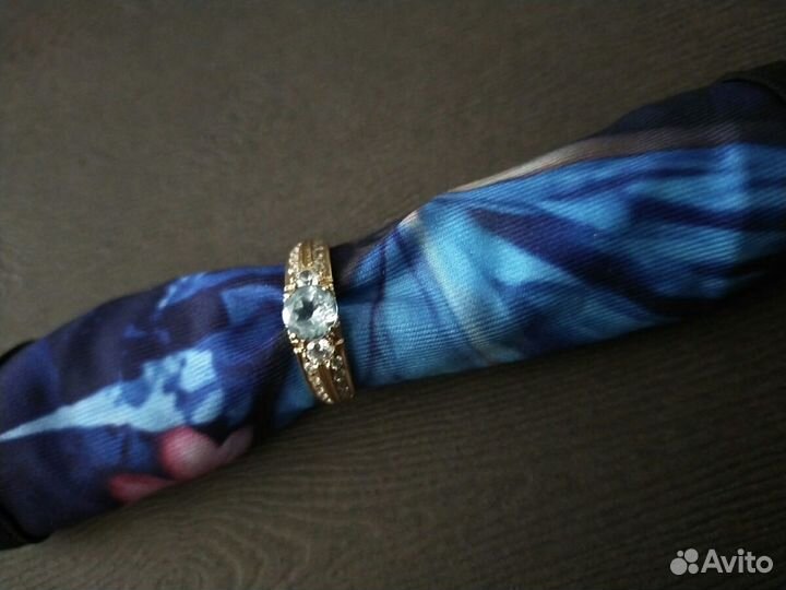 Золотое кольцо 585