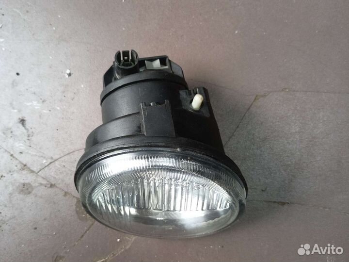 Рено Клио 2 противотуманная фара
