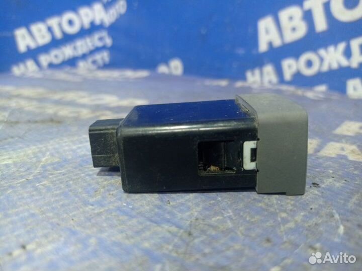 Кнопка корректора фар Kia Cerato 1 седан G4FC 2006