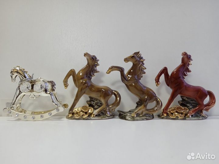 Статуэтка Конь (Лошадь )