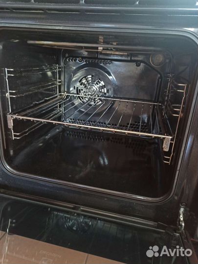 Духовой шкаф Electrolux