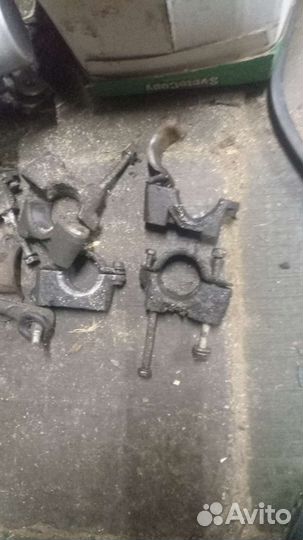 Крепление рейки Рено Меган1