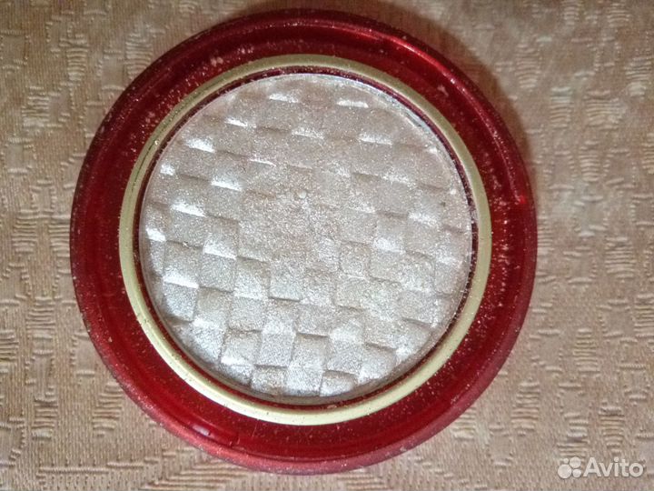 Тени для век Delicate