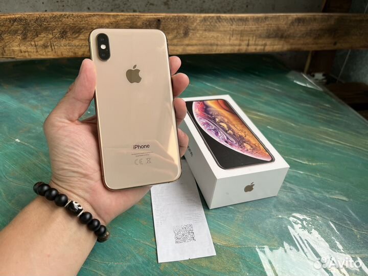 iPhone Xs, 256 ГБ