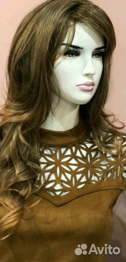 Парик женский