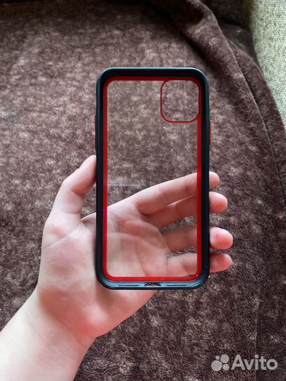 Чехол на iPhone 11