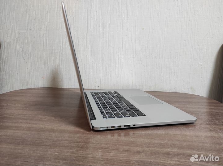 Apple MacBook Pro 15 (2014, Retina)