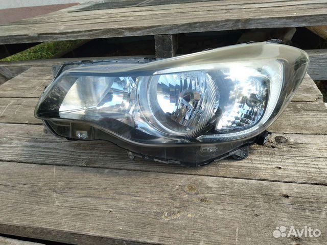 Фара левая Subaru Impreza gp2.gp3
