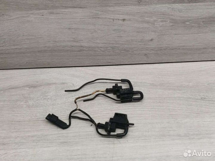 Вакуумный клапан впускного коллектора Mercedes