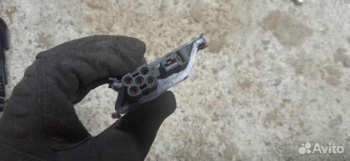 Резистор печки ауди 80 б3