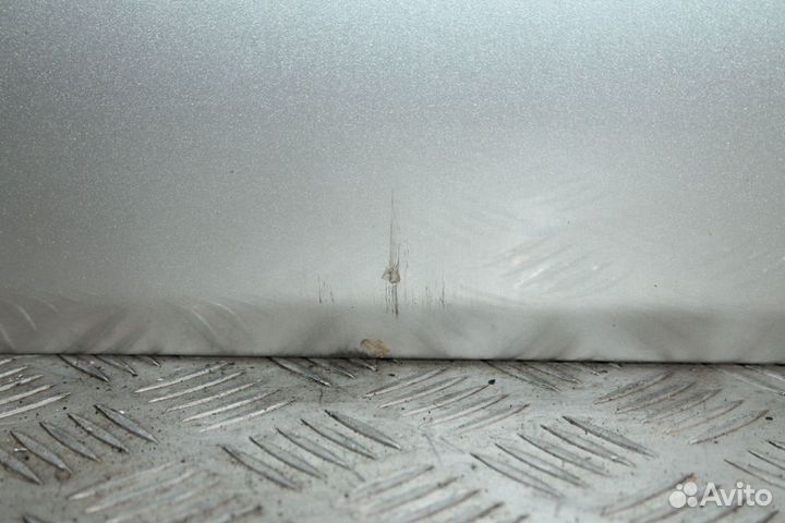 Дверь передняя правая Mitsubishi Grandis NA4W