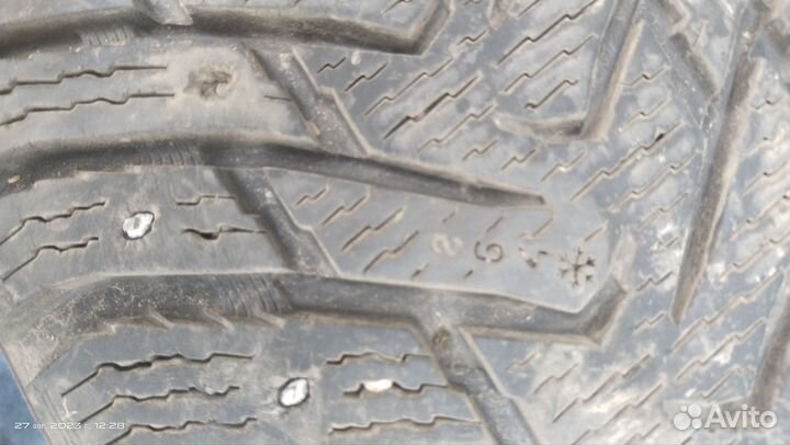 Nokian Tyres Hakkapeliitta 8 SUV 265/70 R16