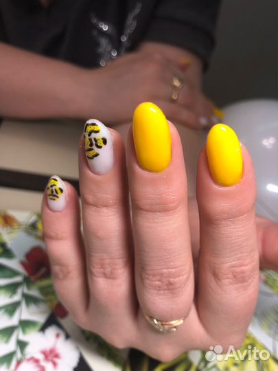 Маникюр,Педикюр,Наращивание ногтей