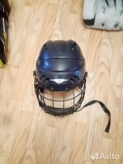 Шлем хоккейный детский
