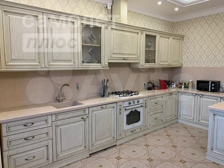 Коттедж 236,1 м² на участке 10 сот.