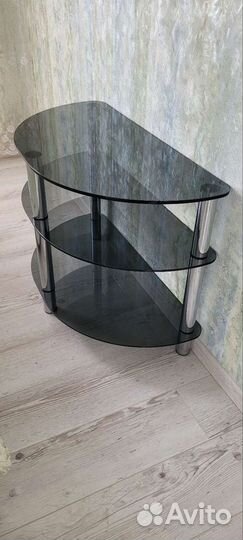 Стеклянная тумба