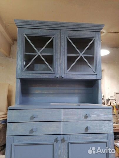 Буфеты и серванты