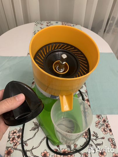 Соковыжималка для фреша