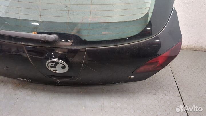 Крышка багажника Opel Astra J