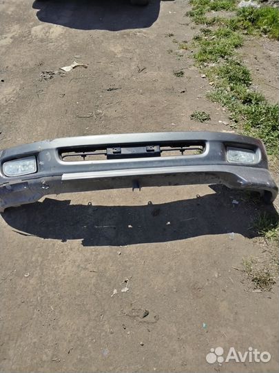 Бампер передний