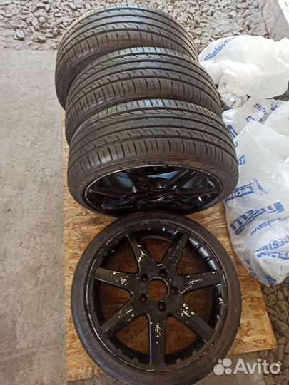 Резина r17 205/40ZR17 на литых дисках