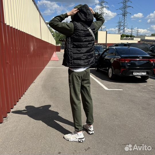 Мужской костюм тройка nike