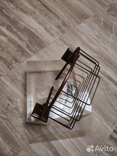 Полка навесная для ванной