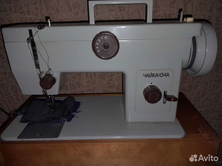 Швейная машина Чайка 134 А