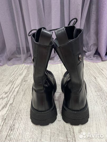 Ботинки женские на шнуровке 36 размер весна/осень