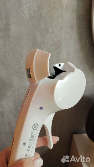 Щипцы для завивки волос