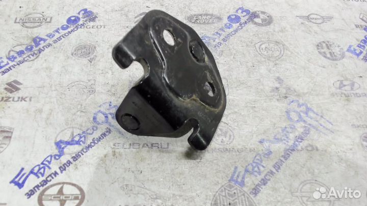 Ответная часть замка двери Ford Focus II 2005-2008