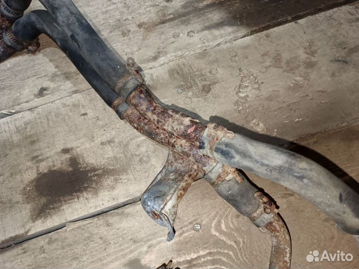 Патрубки отопителя Toyota Hilux Surf 1991г