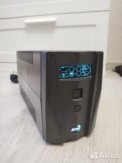 Ибп Aerocool c825 с аккумулятором