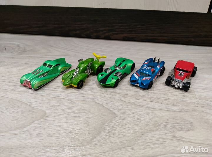 Hot Wheels машинки