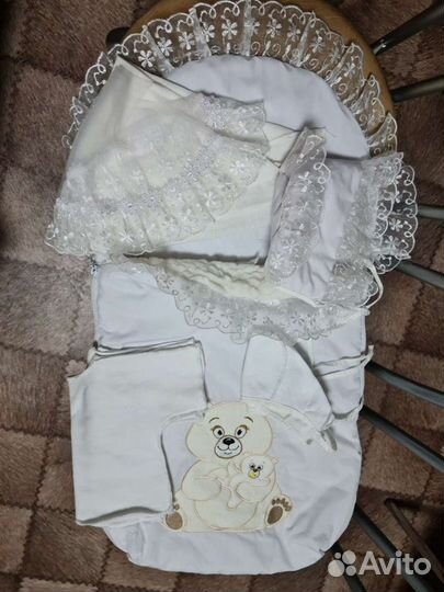 Продам теплый конверт на выписку